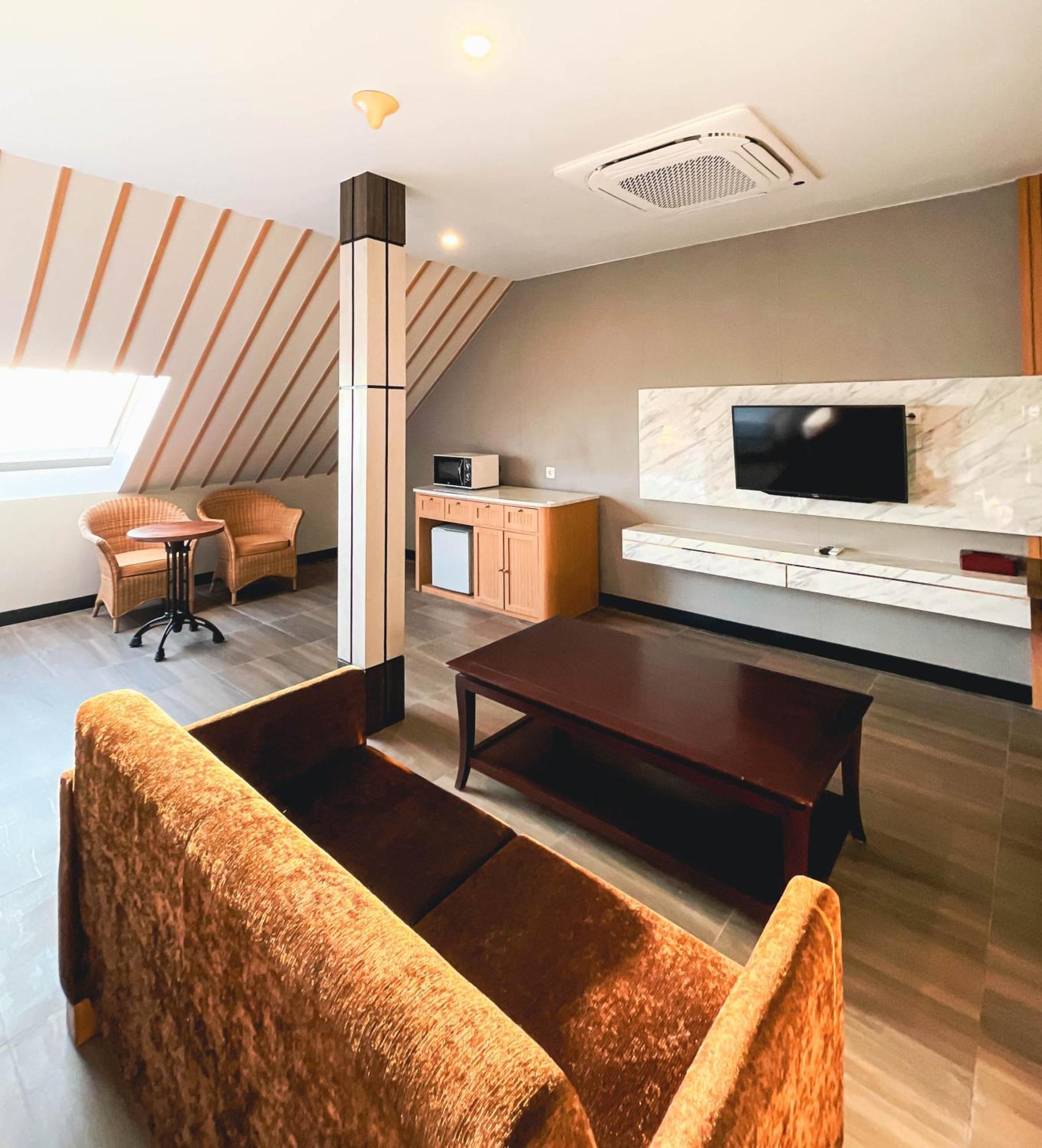 D'Primahotel Seminyak Luaran gambar
